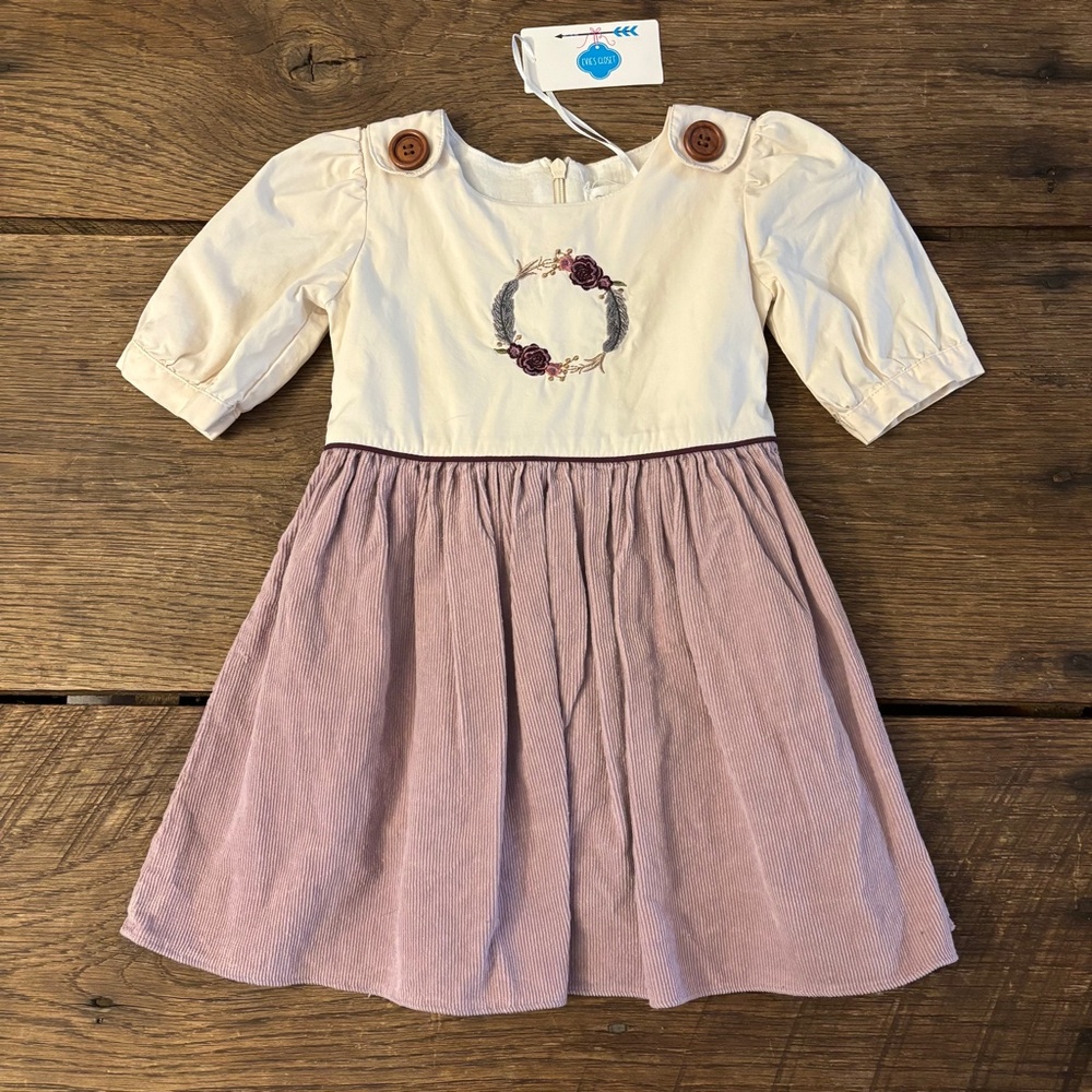 NWT‎ Elvie's Closet Dress w/ Purple Flower Crest